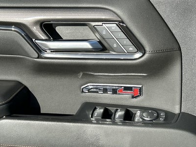 2023 GMC Sierra 1500 AT4