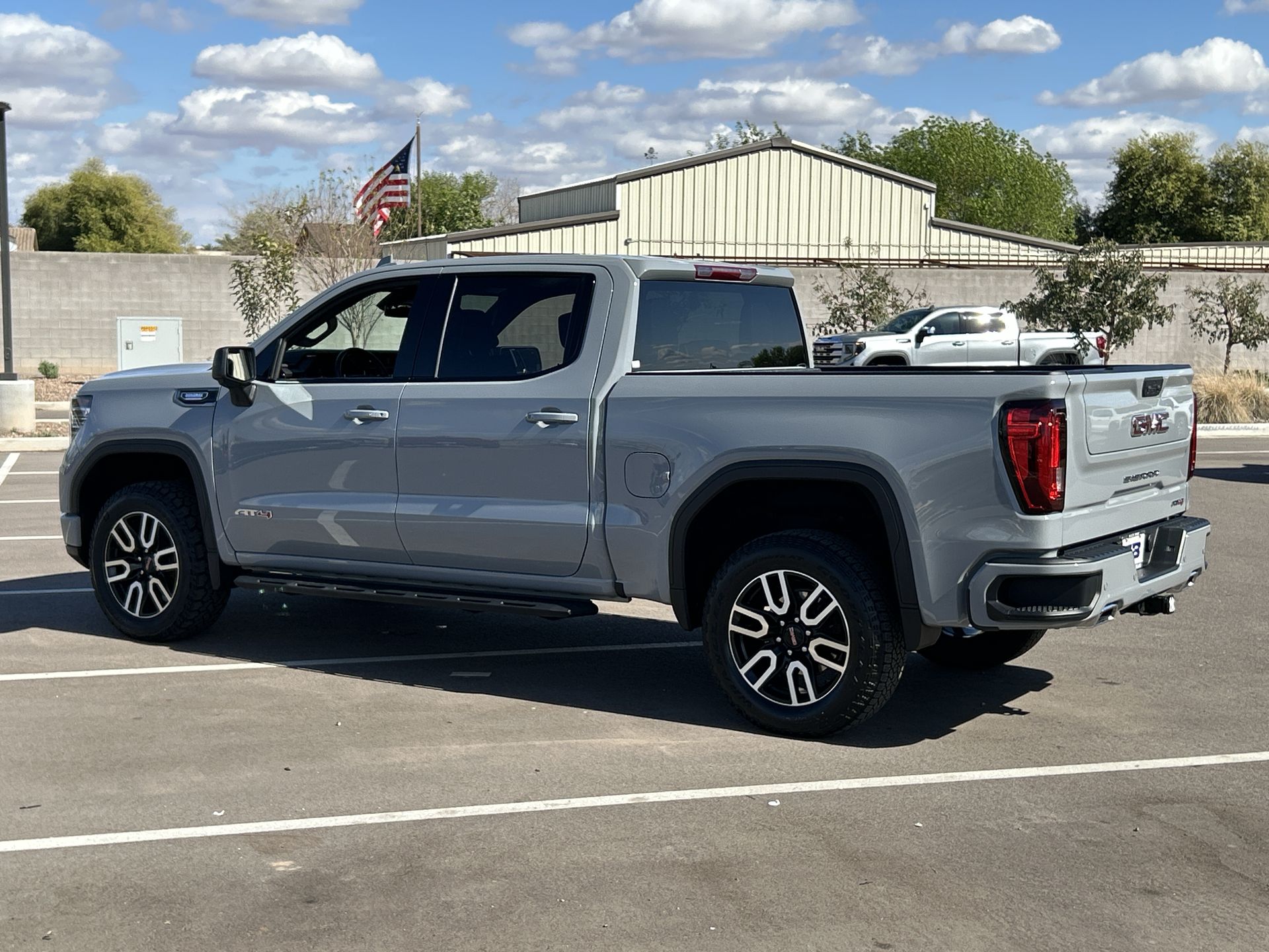 2025 GMC Sierra 1500 AT4