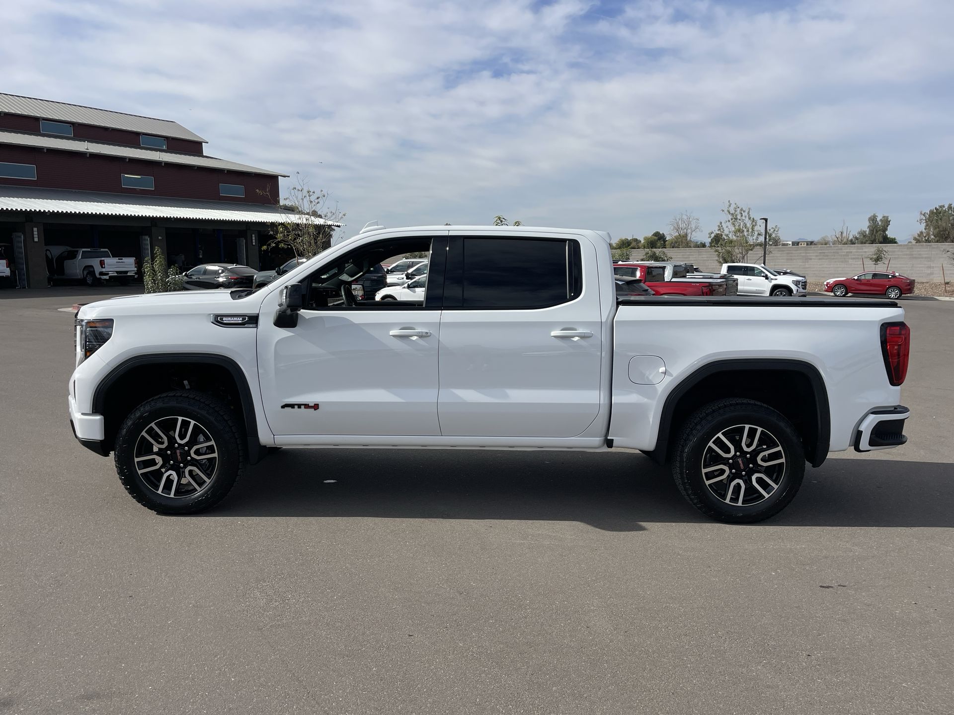 2025 GMC Sierra 1500 AT4