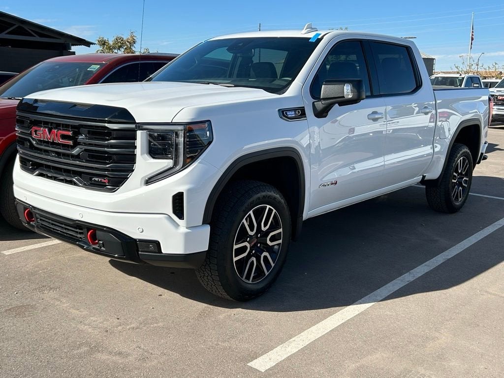 2025 GMC Sierra 1500 AT4