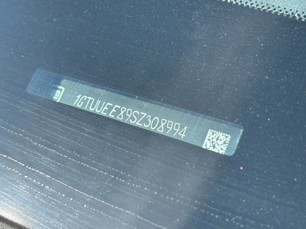 2025 GMC Sierra 1500 AT4