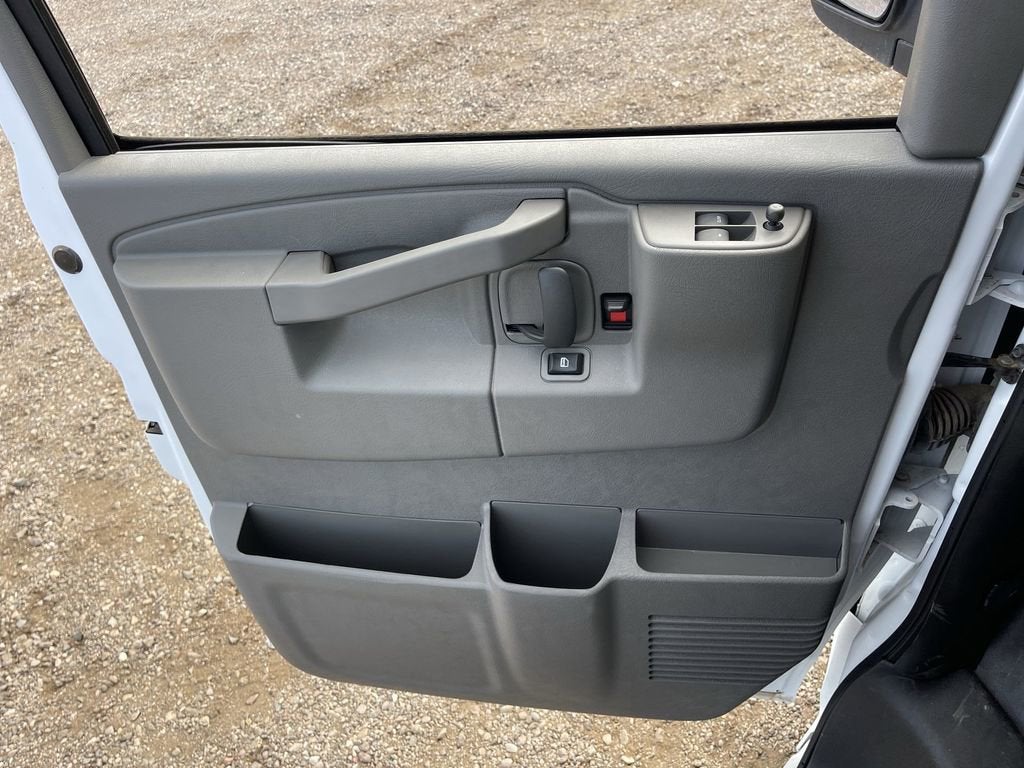 2025 GMC Savana Cargo 2500 Work Van