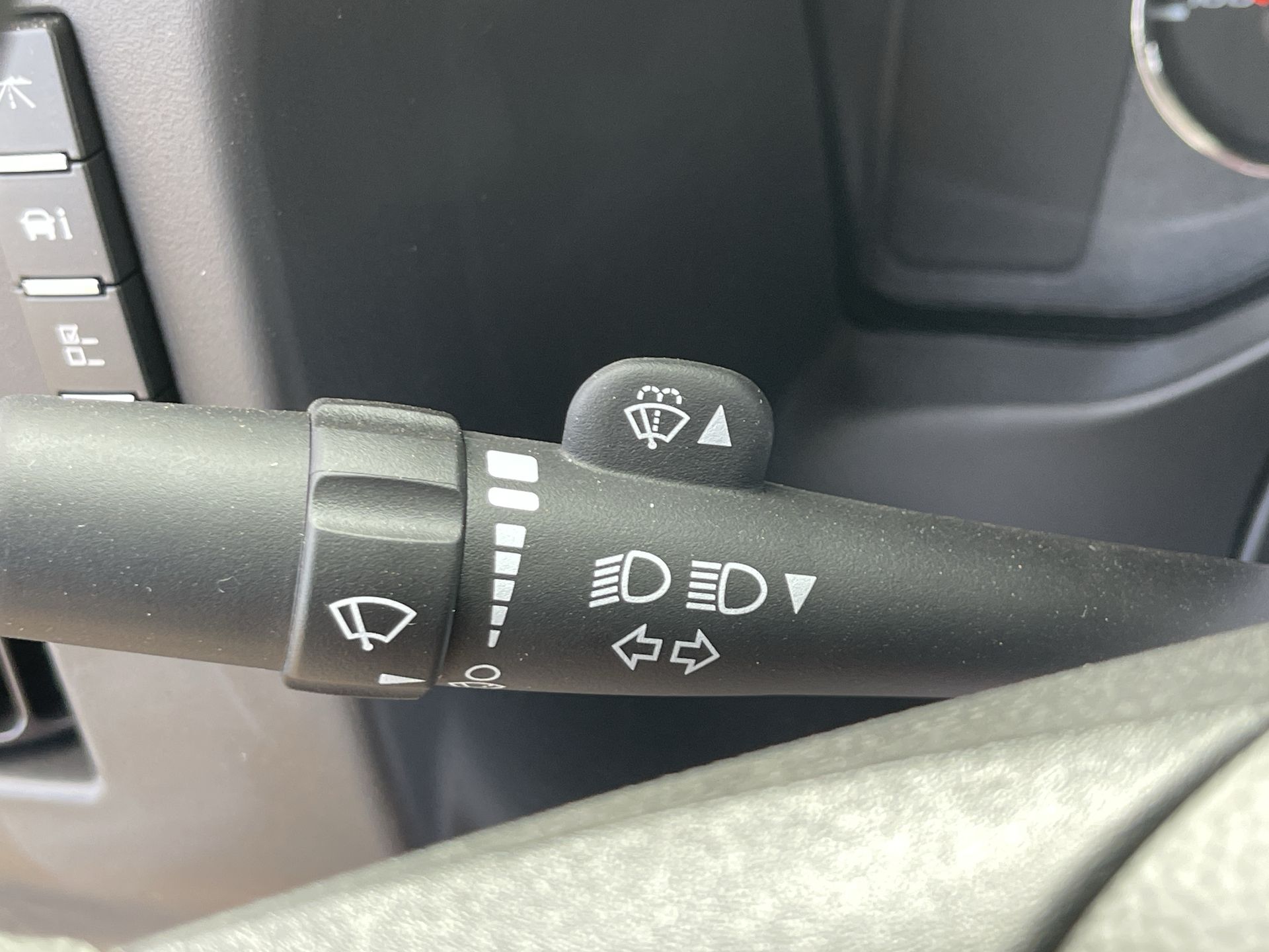 2025 GMC Savana Cargo 2500 Work Van