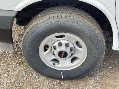 2025 GMC Savana Cargo 2500 Work Van