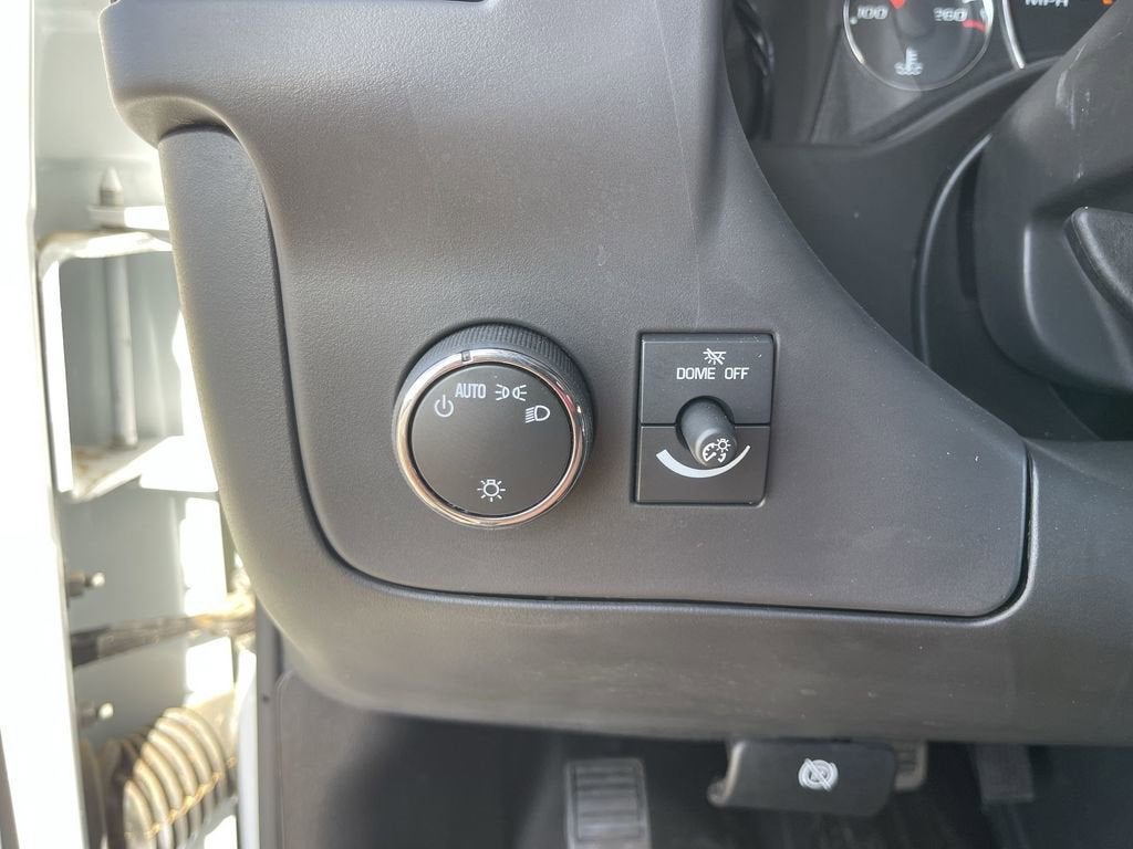 2025 GMC Savana Cargo 2500 Work Van