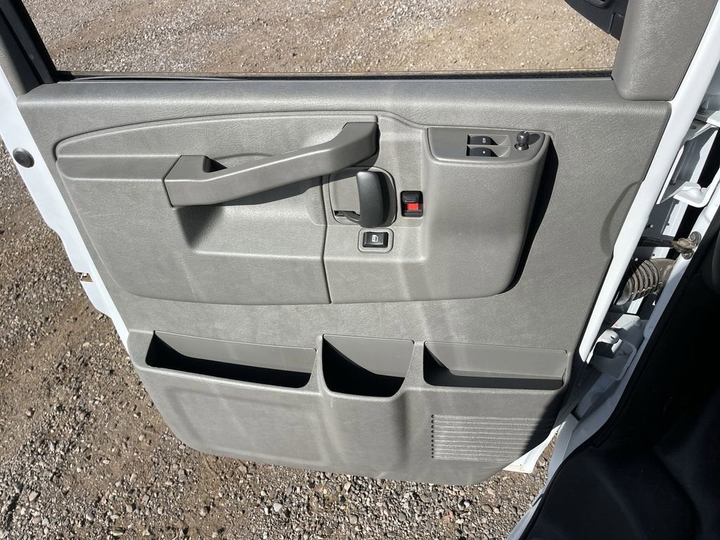 2025 GMC Savana Cargo 2500 Work Van