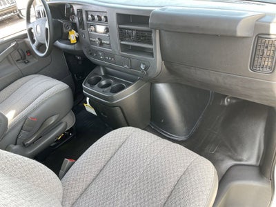 2025 GMC Savana Cargo 2500 Work Van