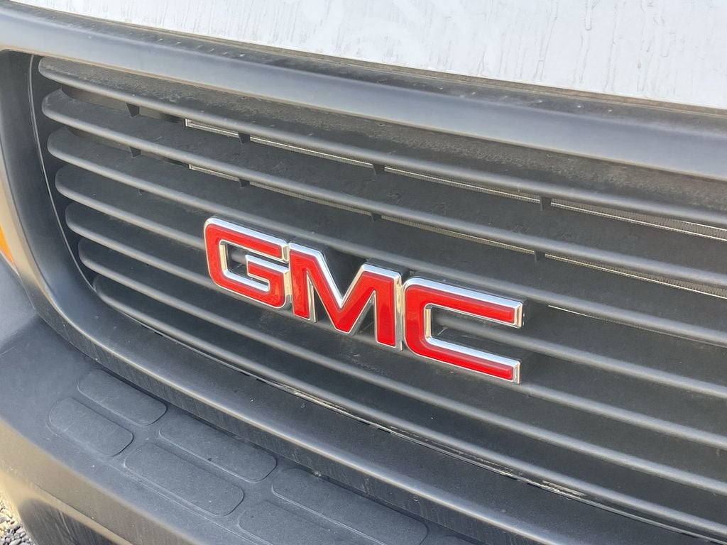 2025 GMC Savana Cargo 2500 Work Van