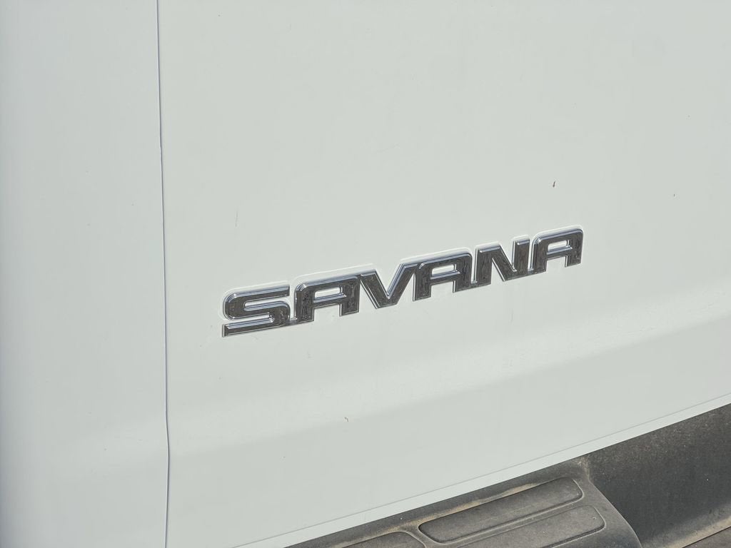 2025 GMC Savana Cargo 2500 Work Van