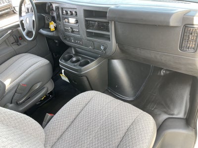 2025 GMC Savana Cargo 2500 Work Van