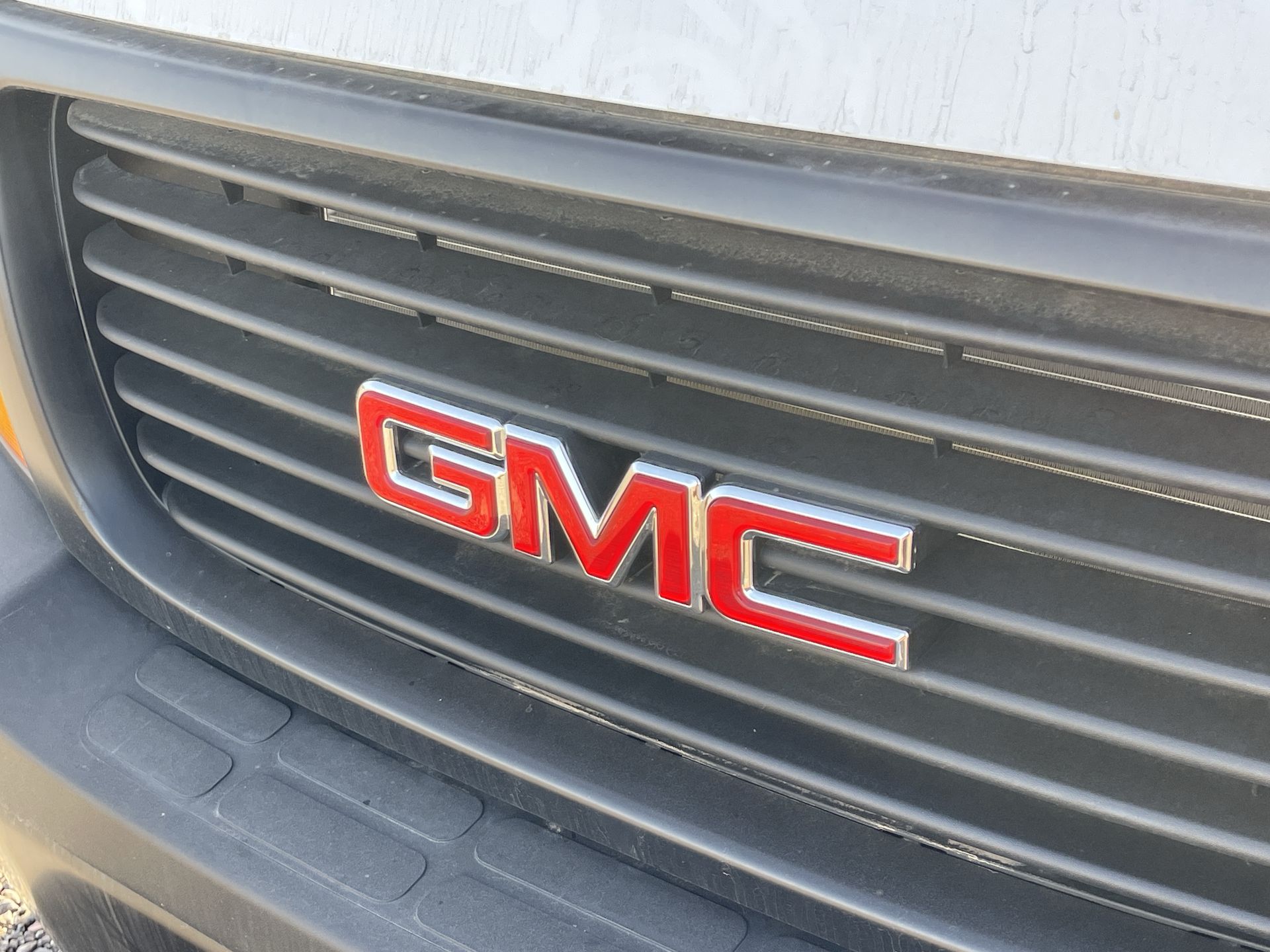2025 GMC Savana Cargo 2500 Work Van
