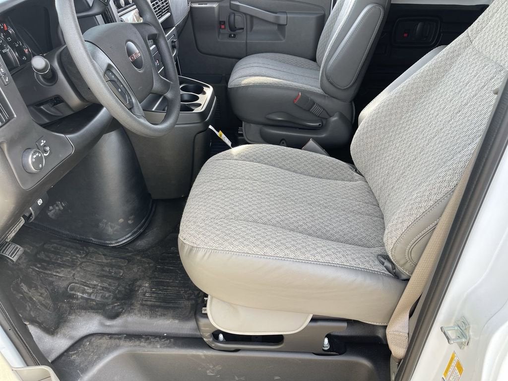 2025 GMC Savana Cargo 2500 Work Van