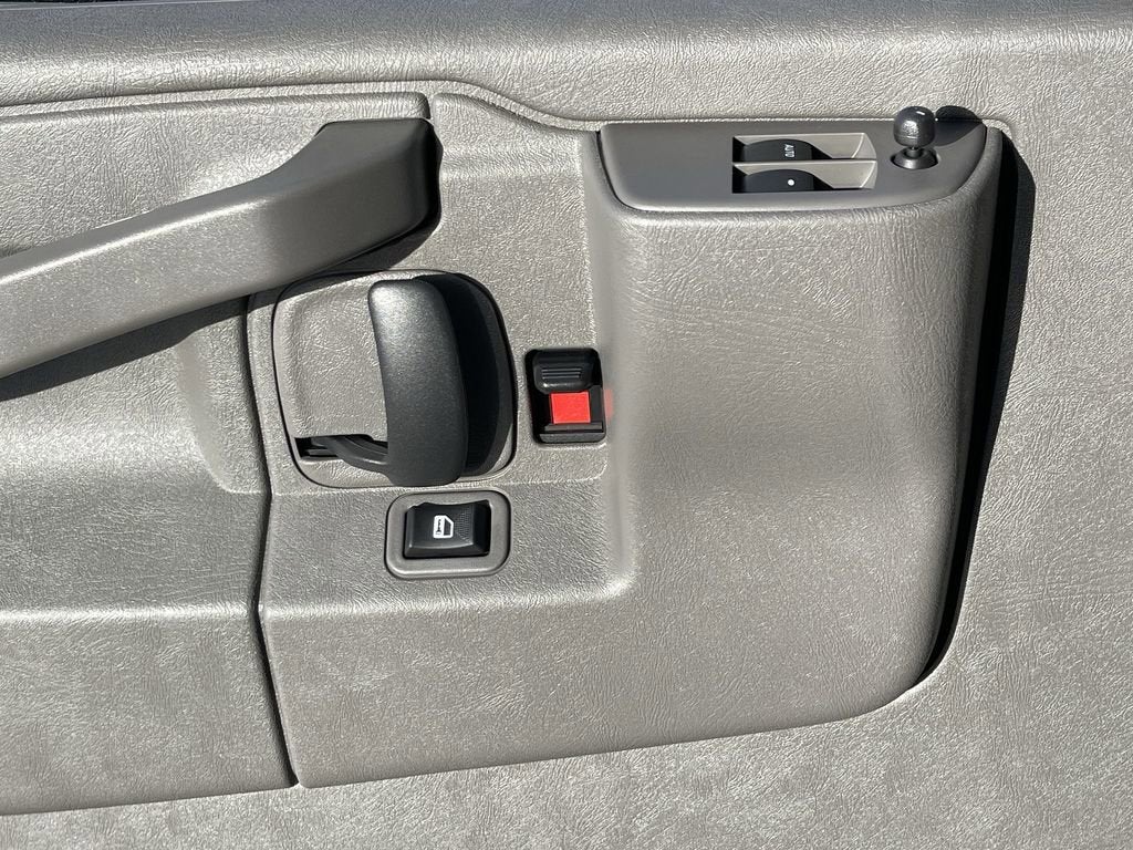 2025 GMC Savana Cargo 2500 Work Van