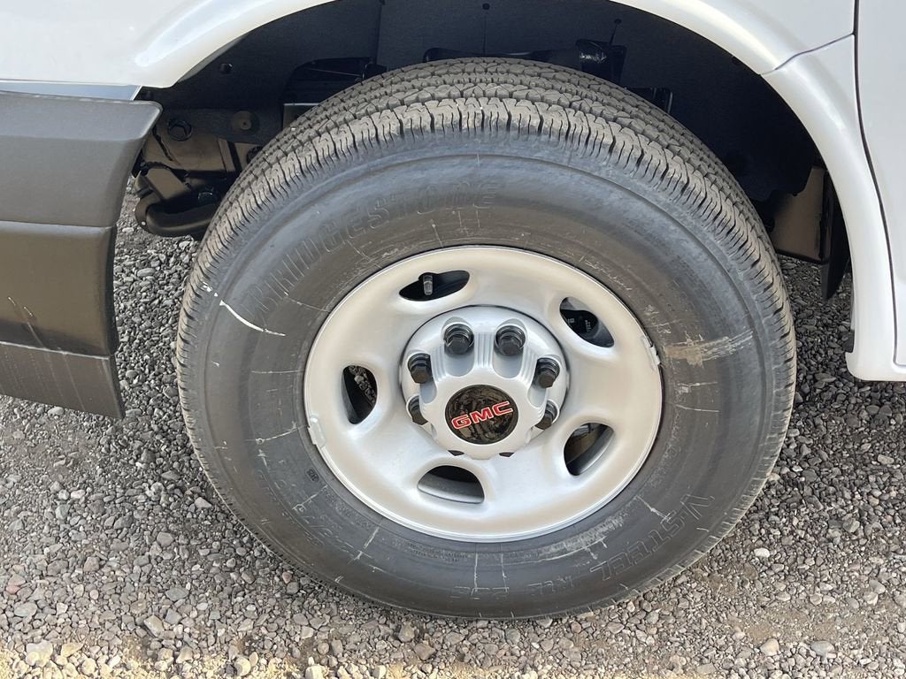 2025 GMC Savana Cargo 2500 Work Van