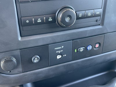 2025 GMC Savana Cargo 2500 Work Van