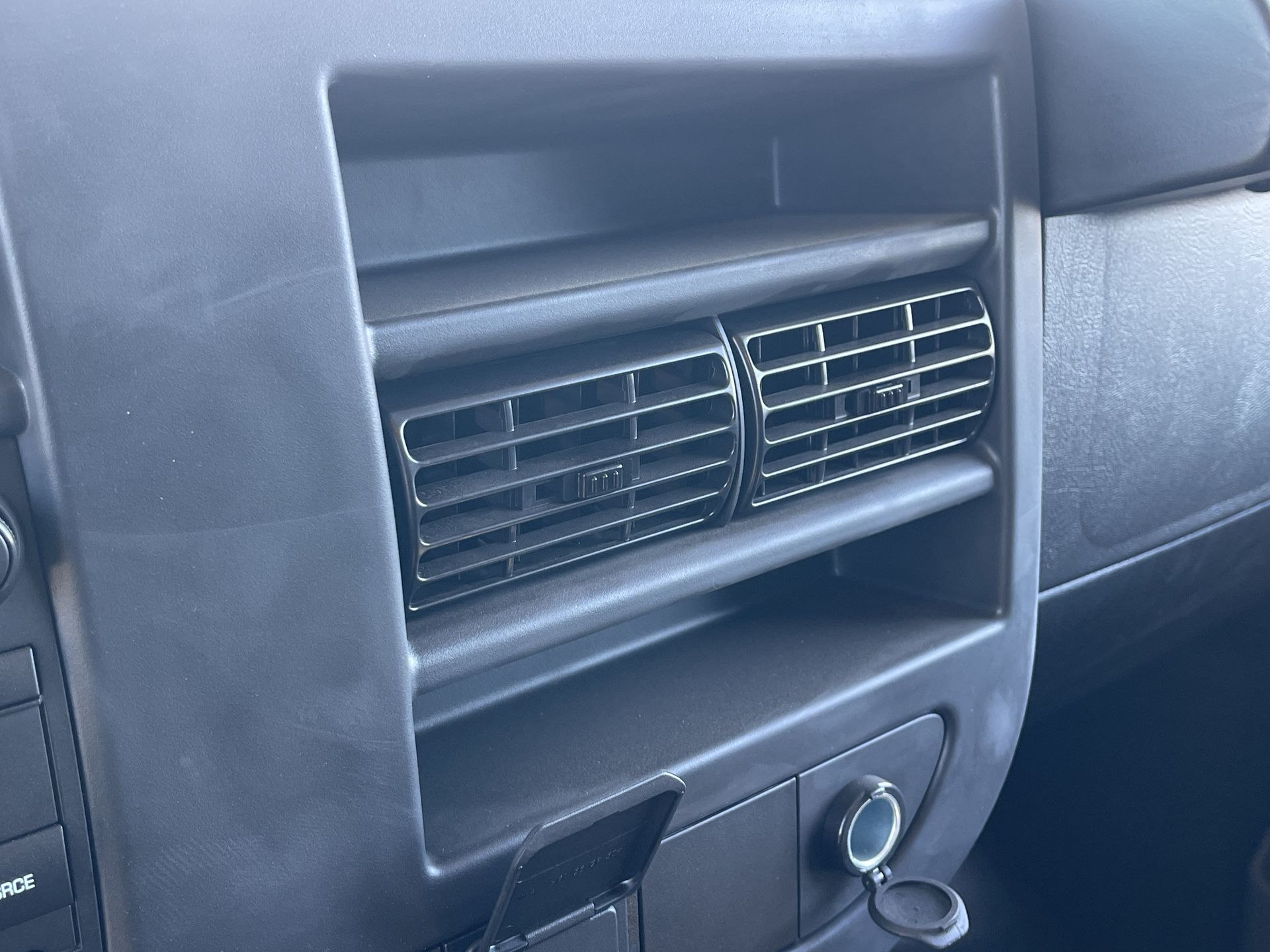 2025 GMC Savana Cargo 2500 Work Van