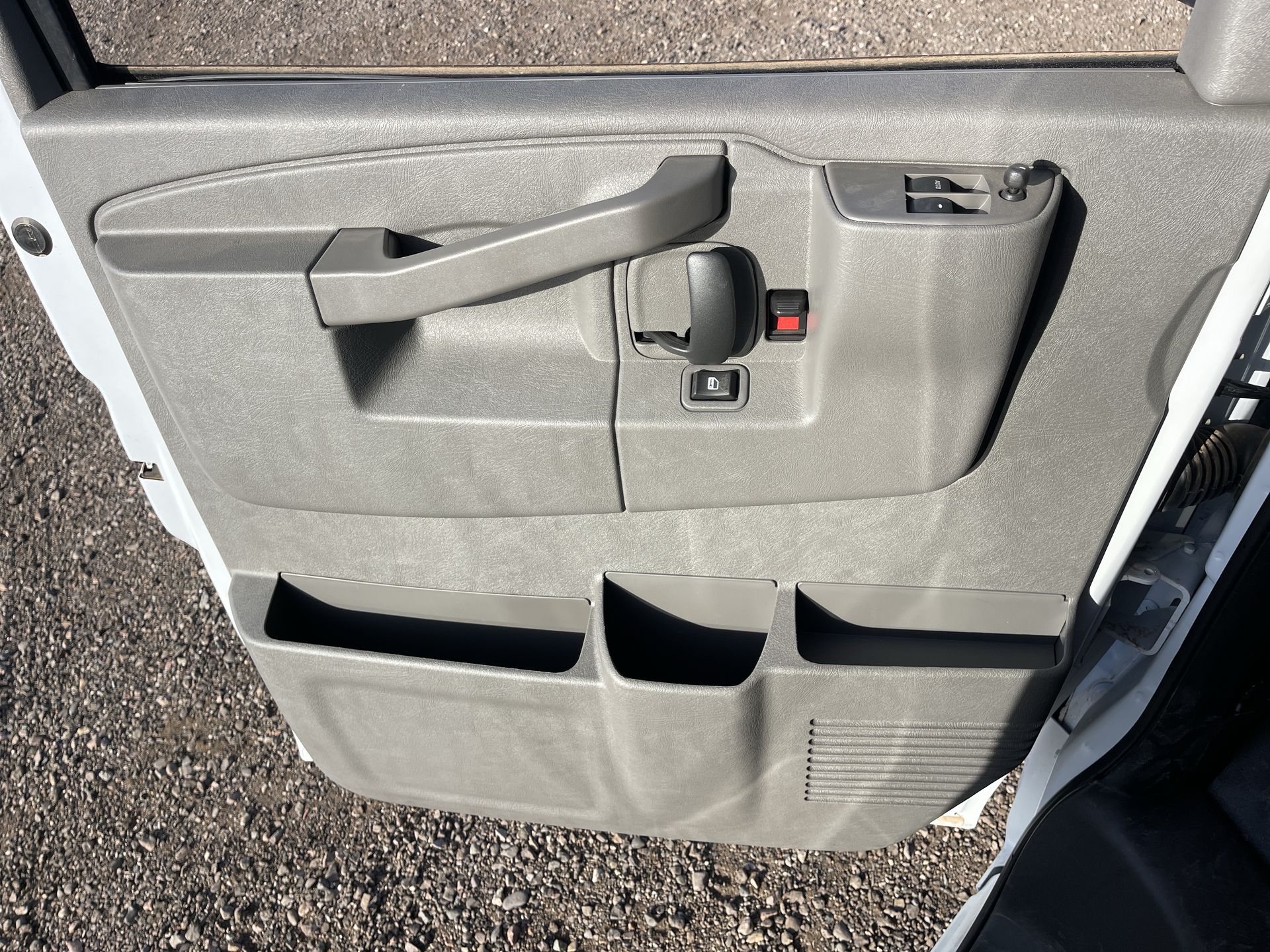 2025 GMC Savana Cargo 2500 Work Van