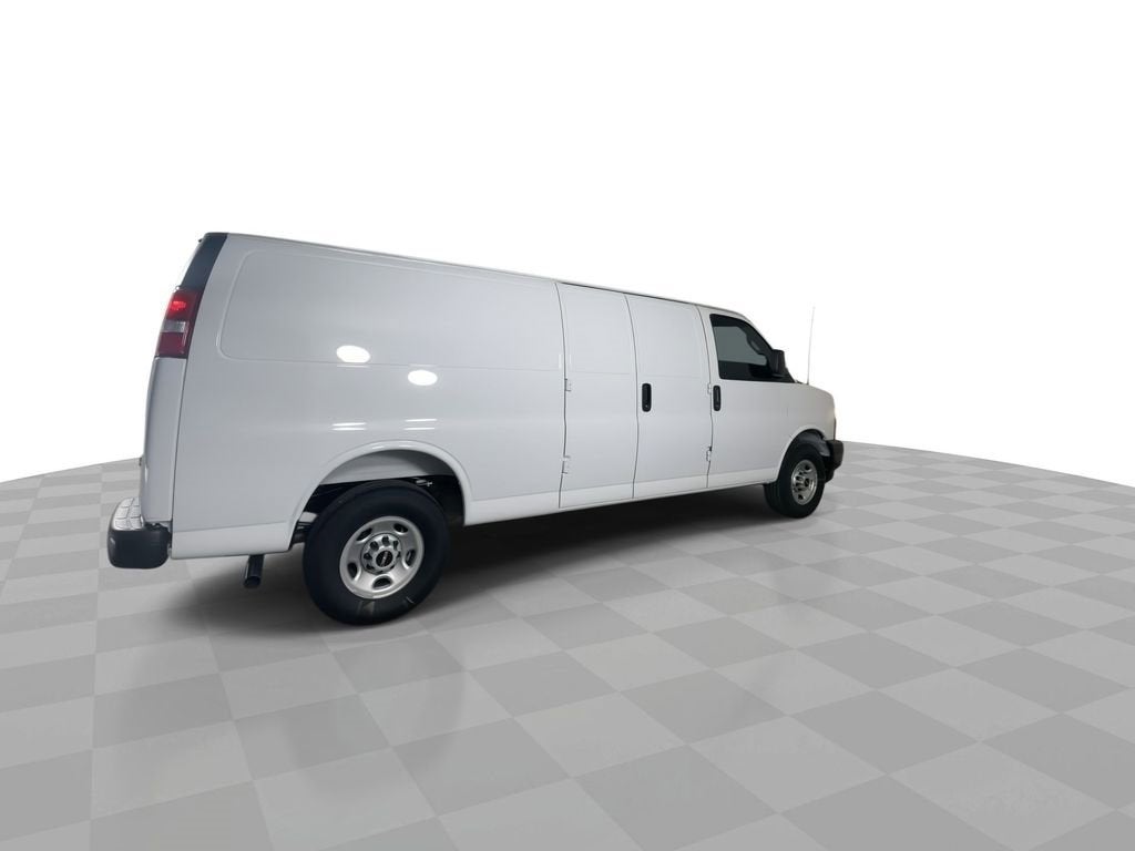 2025 GMC Savana Cargo 3500 Work Van