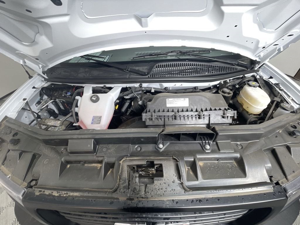 2025 GMC Savana Cargo 3500 Work Van