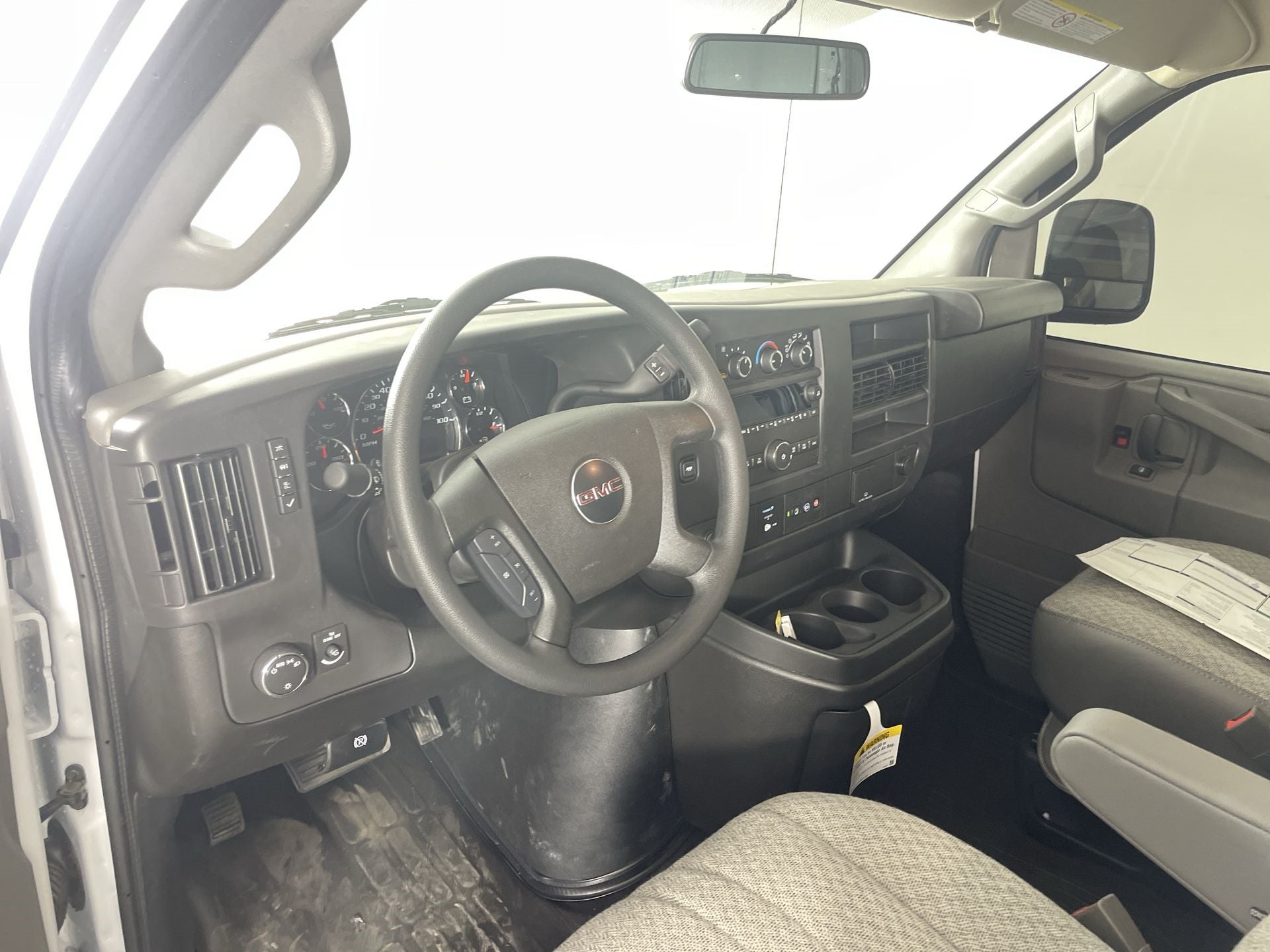 2025 GMC Savana Cargo 3500 Work Van