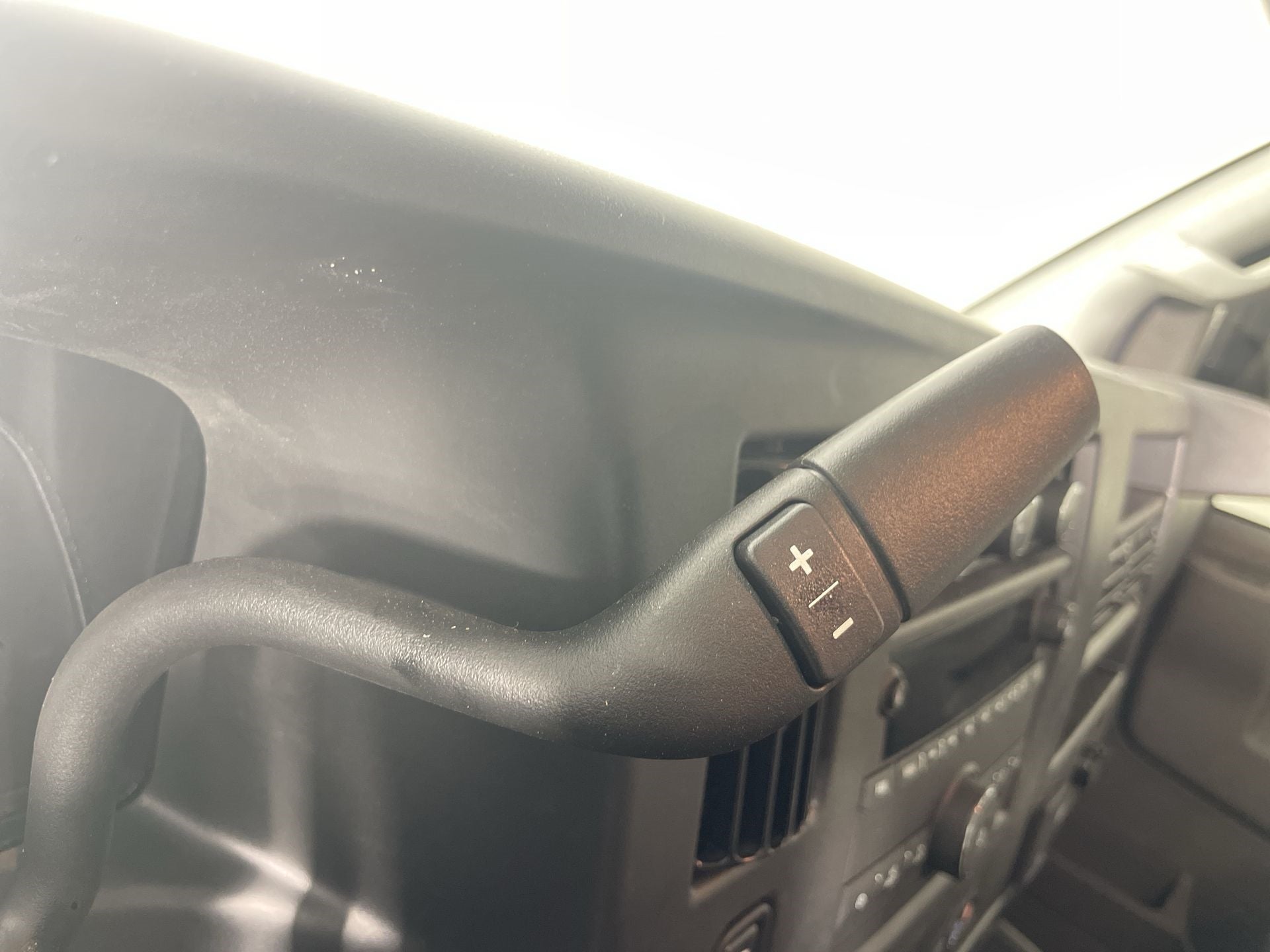 2025 GMC Savana Cargo 3500 Work Van