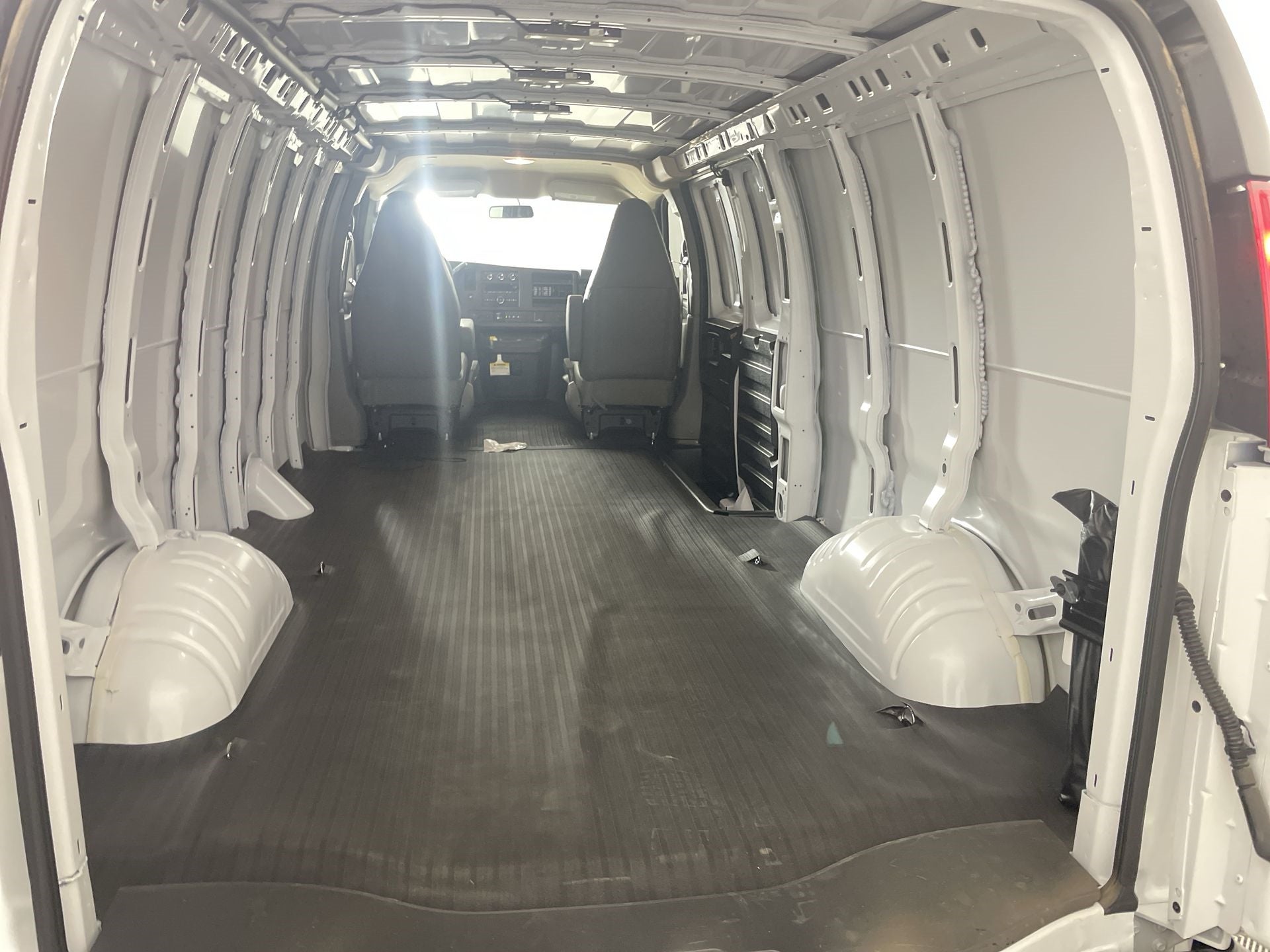 2025 GMC Savana Cargo 3500 Work Van