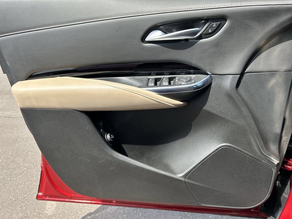 2024 Cadillac XT4 Luxury