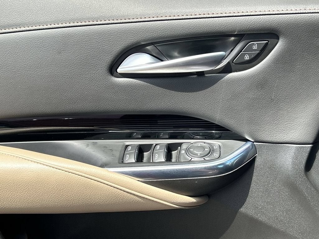 2024 Cadillac XT4 Luxury