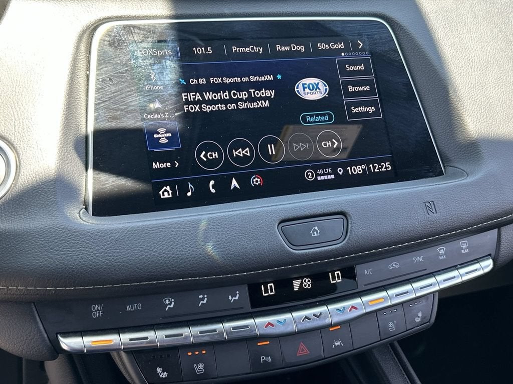 2021 Cadillac XT4 AWD Premium Luxury