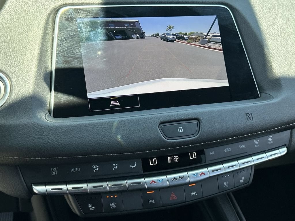 2021 Cadillac XT4 AWD Premium Luxury