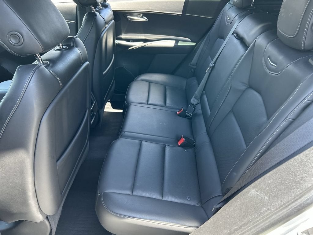 2021 Cadillac XT4 AWD Premium Luxury