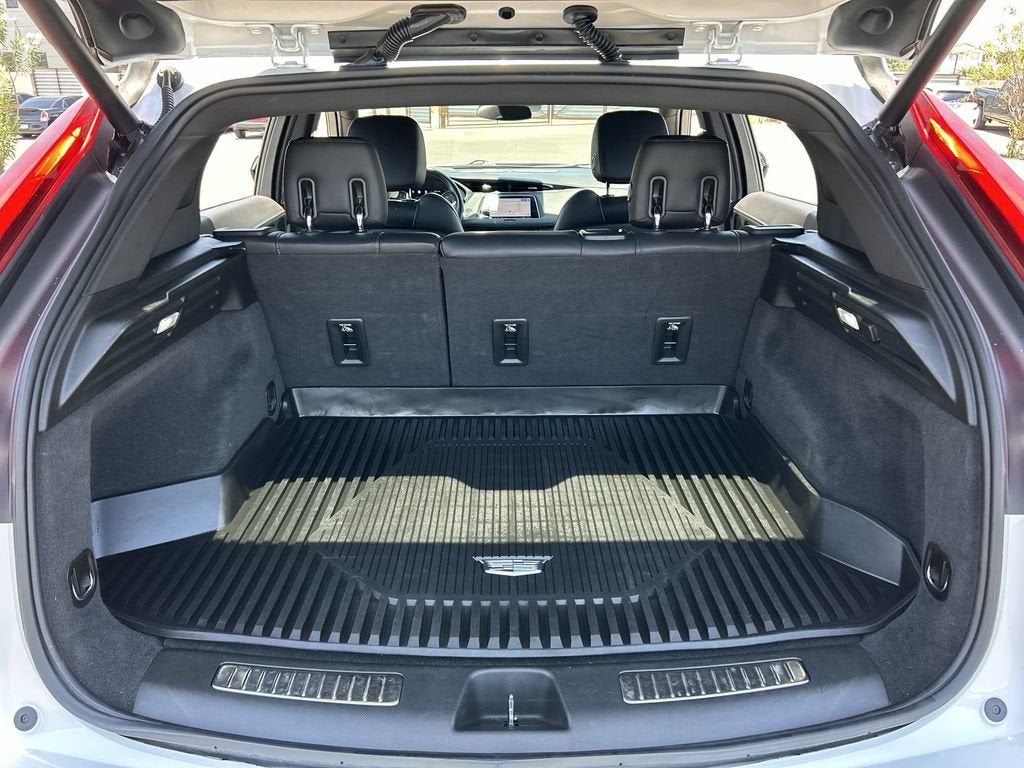 2021 Cadillac XT4 AWD Premium Luxury
