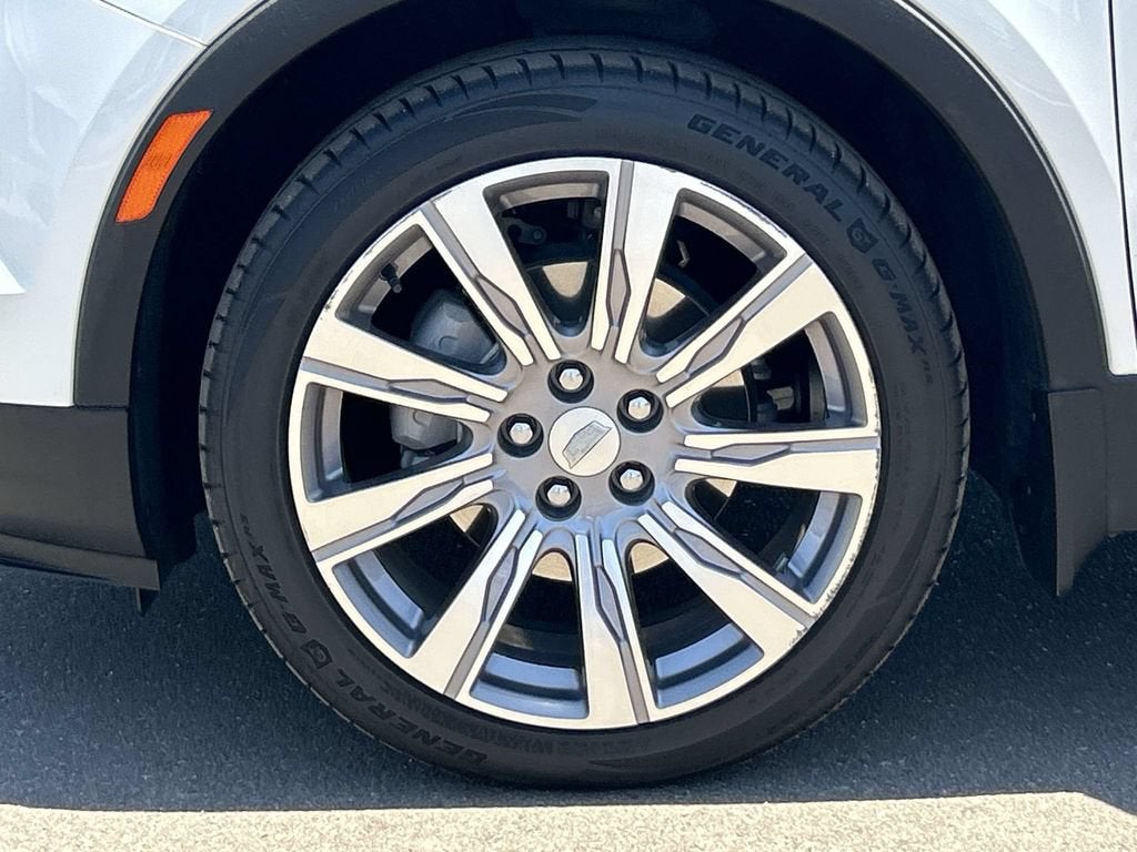 2021 Cadillac XT4 AWD Premium Luxury