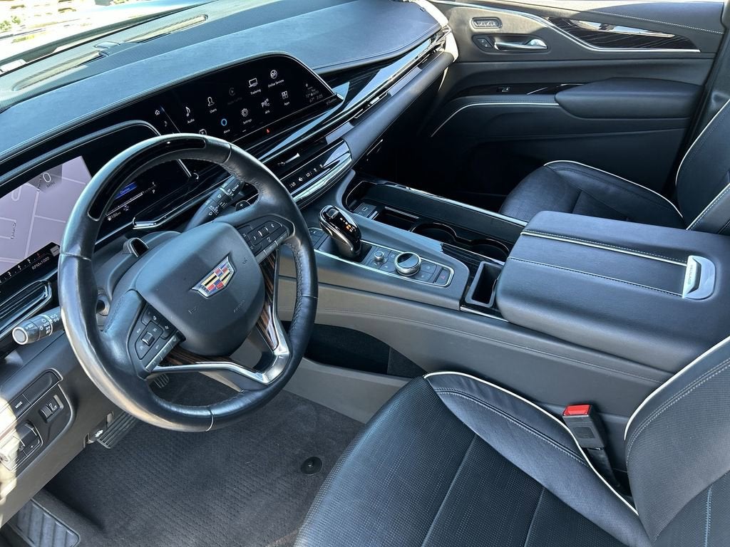 2023 Cadillac Escalade Sport