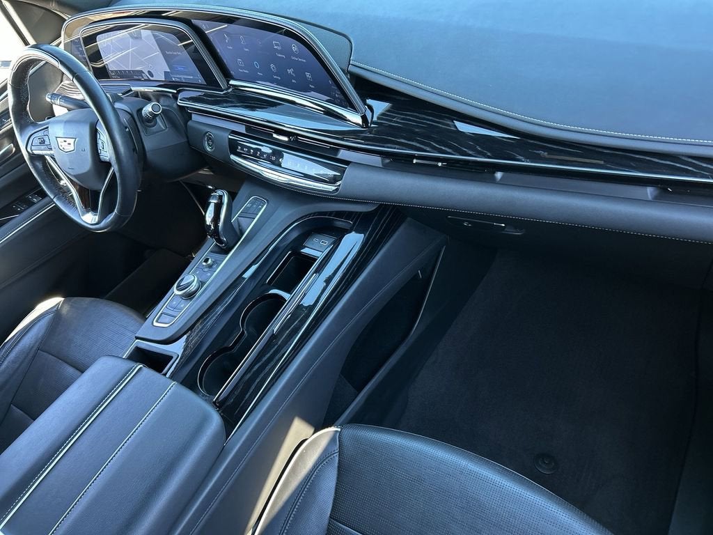 2023 Cadillac Escalade Sport