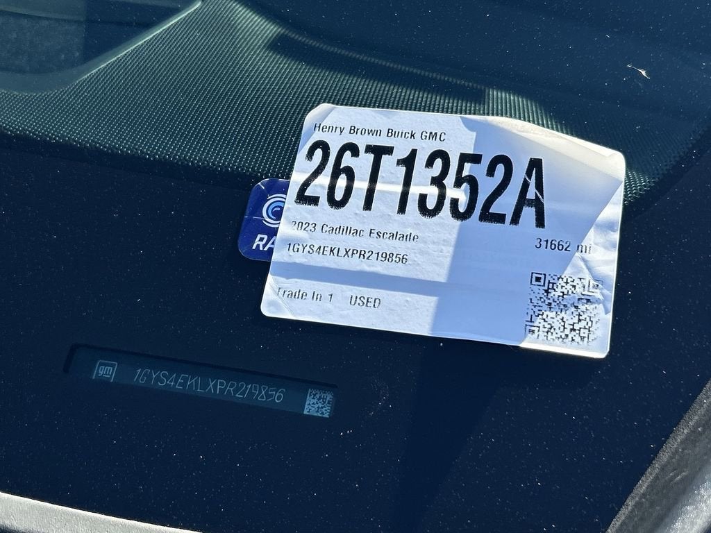 2023 Cadillac Escalade Sport