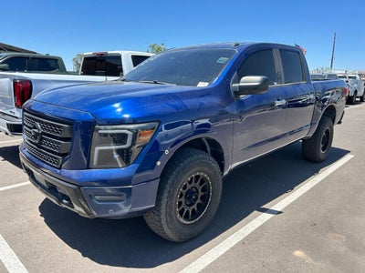 2021 Nissan TITAN Crew Cab SV 4x4
