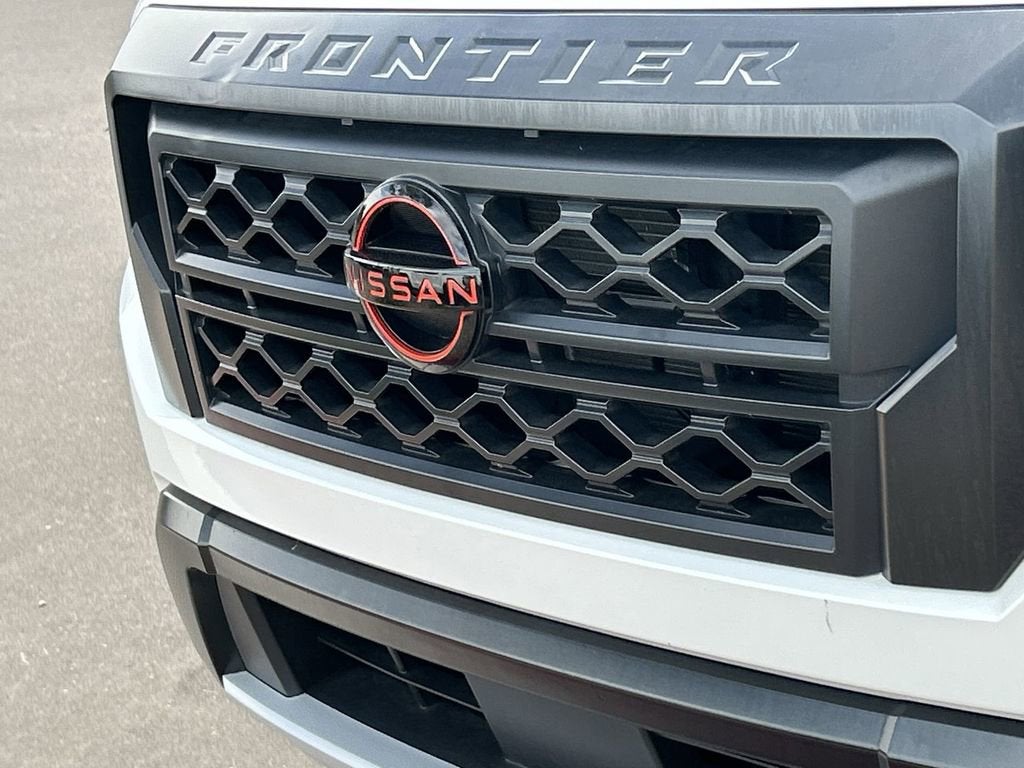 2023 Nissan Frontier PRO-X