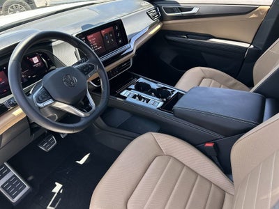 2026 Volkswagen Atlas Cross Sport SEL R-Line Black