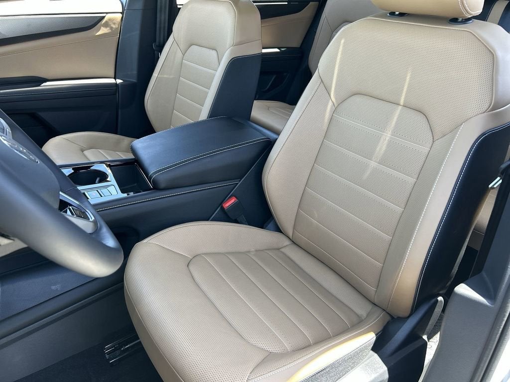 2026 Volkswagen Atlas Cross Sport SEL R-Line Black