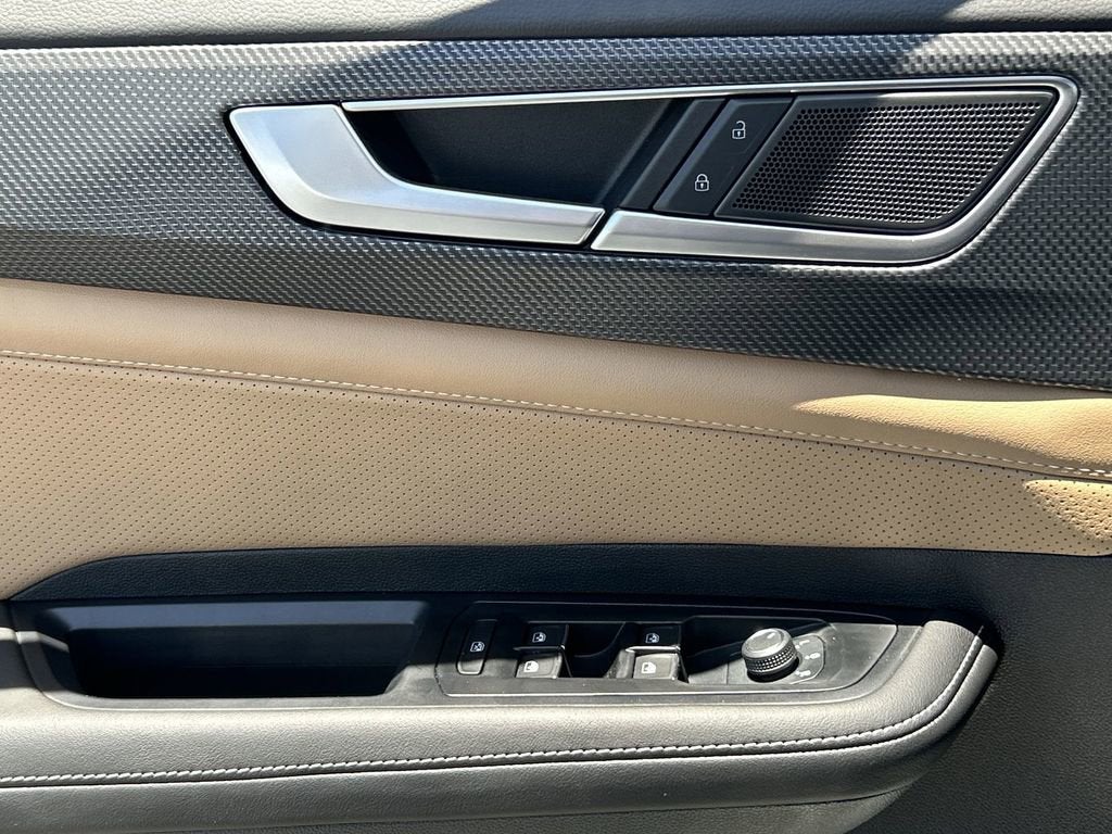 2026 Volkswagen Atlas Cross Sport SEL R-Line Black