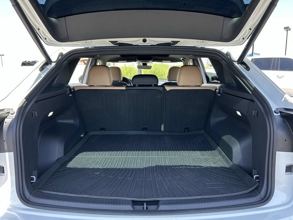 2026 Volkswagen Atlas Cross Sport SEL R-Line Black