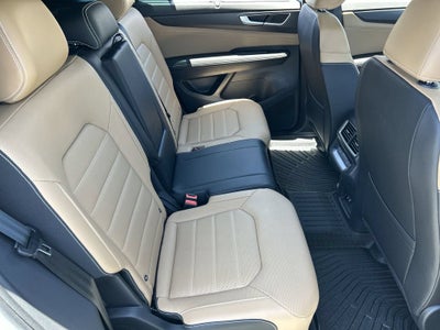 2026 Volkswagen Atlas Cross Sport SEL R-Line Black