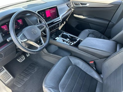 2024 Volkswagen Atlas Cross Sport 2.0T SEL R-Line