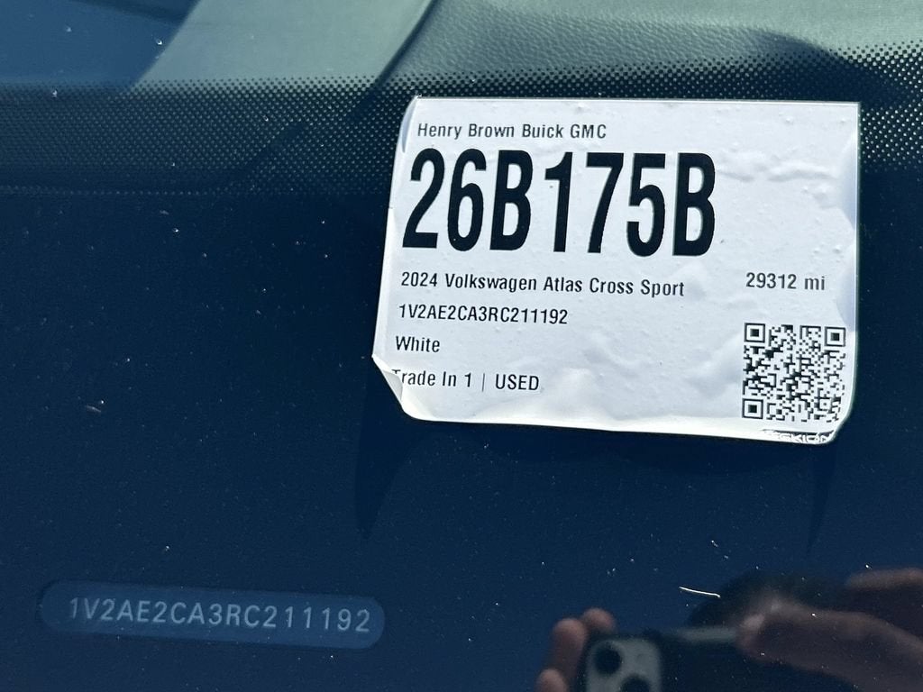 2024 Volkswagen Atlas Cross Sport 2.0T SEL R-Line