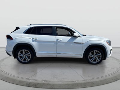 2024 Volkswagen Atlas Cross Sport 2.0T SEL R-Line