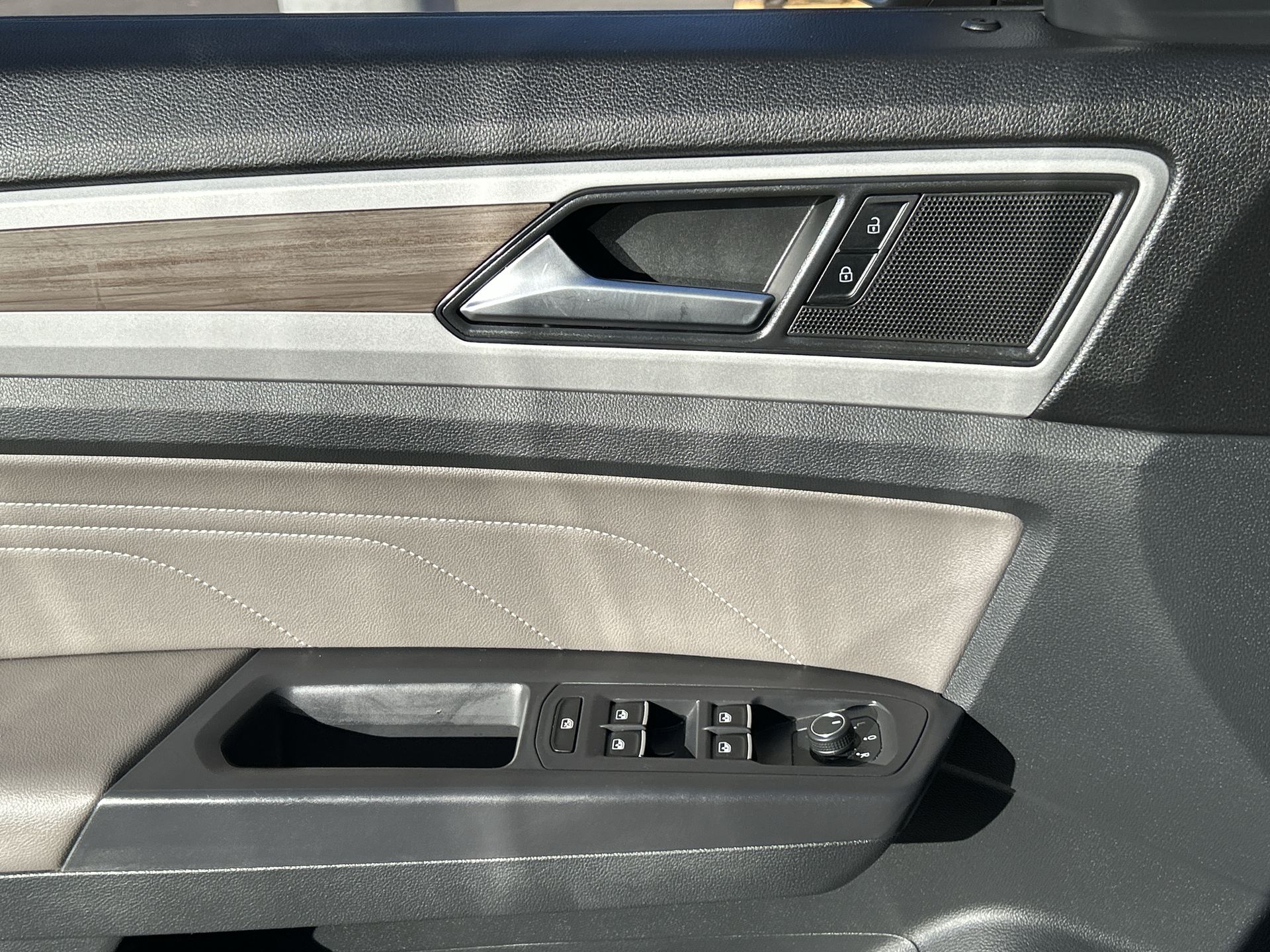 2022 Volkswagen Atlas 2.0T SEL