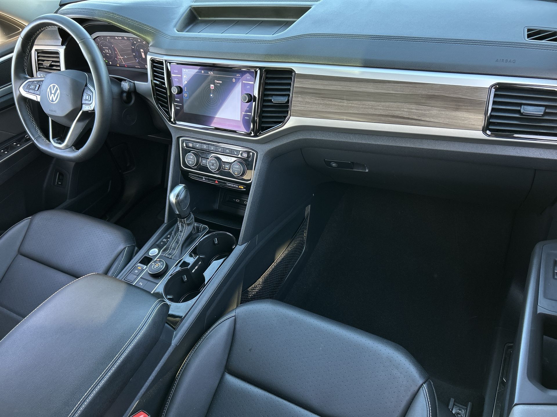 2022 Volkswagen Atlas 2.0T SEL