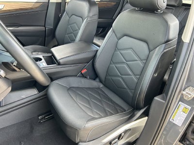 2025 Volkswagen Atlas 2.0T SE