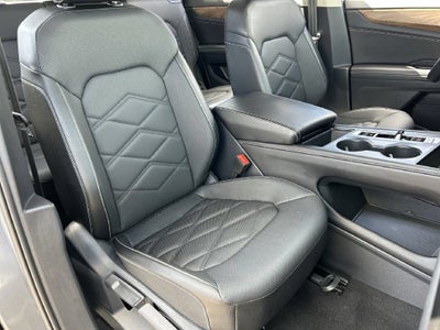 2025 Volkswagen Atlas 2.0T SE
